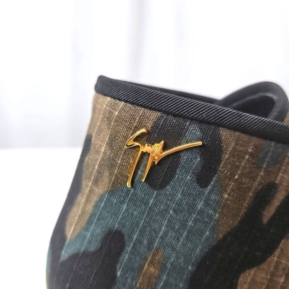 Giuseppe Zanotti Camo Wedge Ankle Boots Size 40.5 - Picture 8 of 9